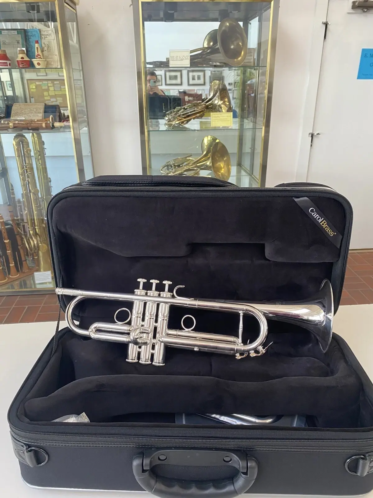 New Carol Brass CTR-5060L-YLT-Bb-S Pro Bb Silver Trumpet; with Case, Mouthpiece