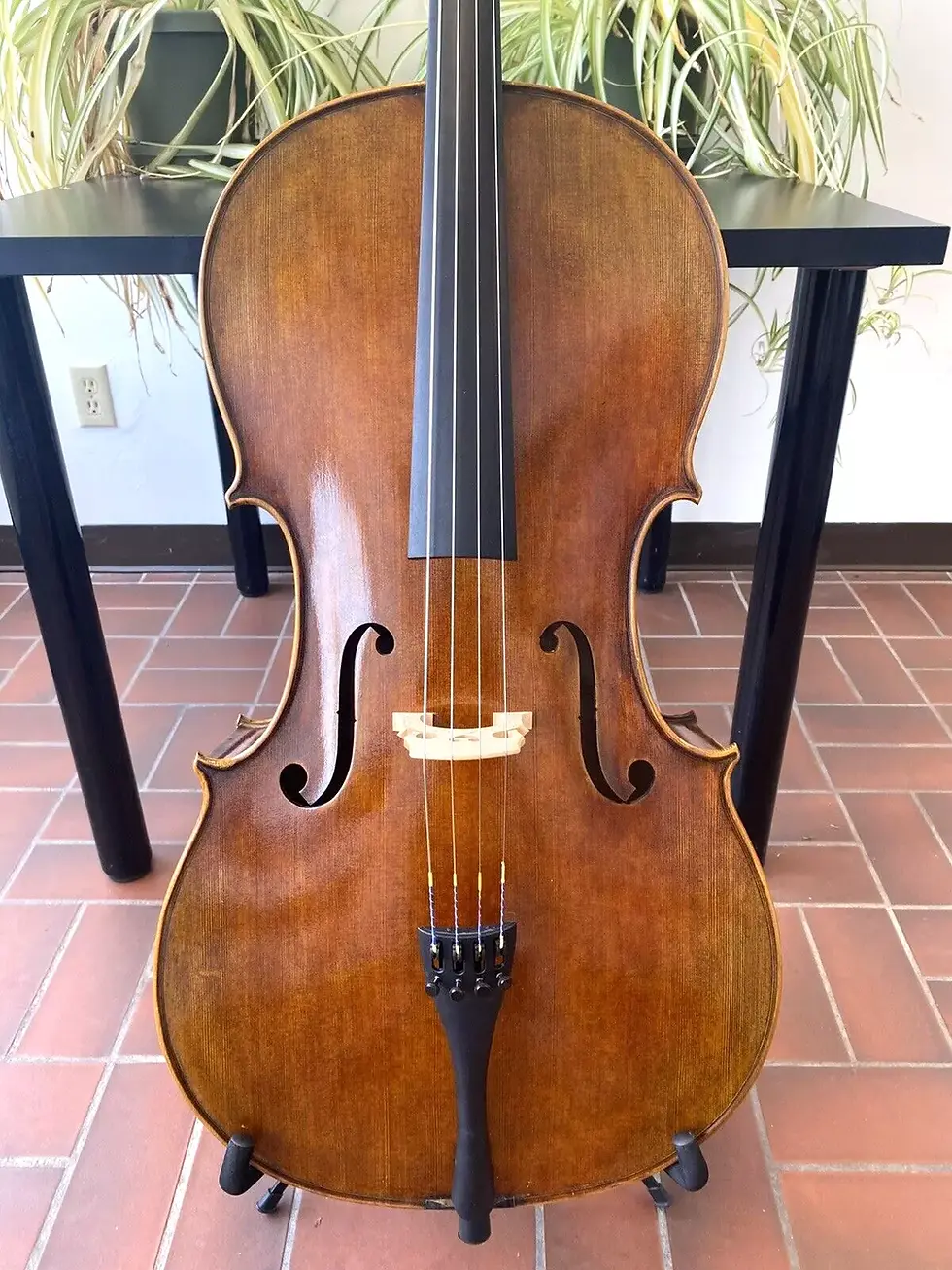 Thumbnail: Excellent Used Krutz 500 Series 4/4 Cello, Model No. C450; with Bag, Bow, Rosin