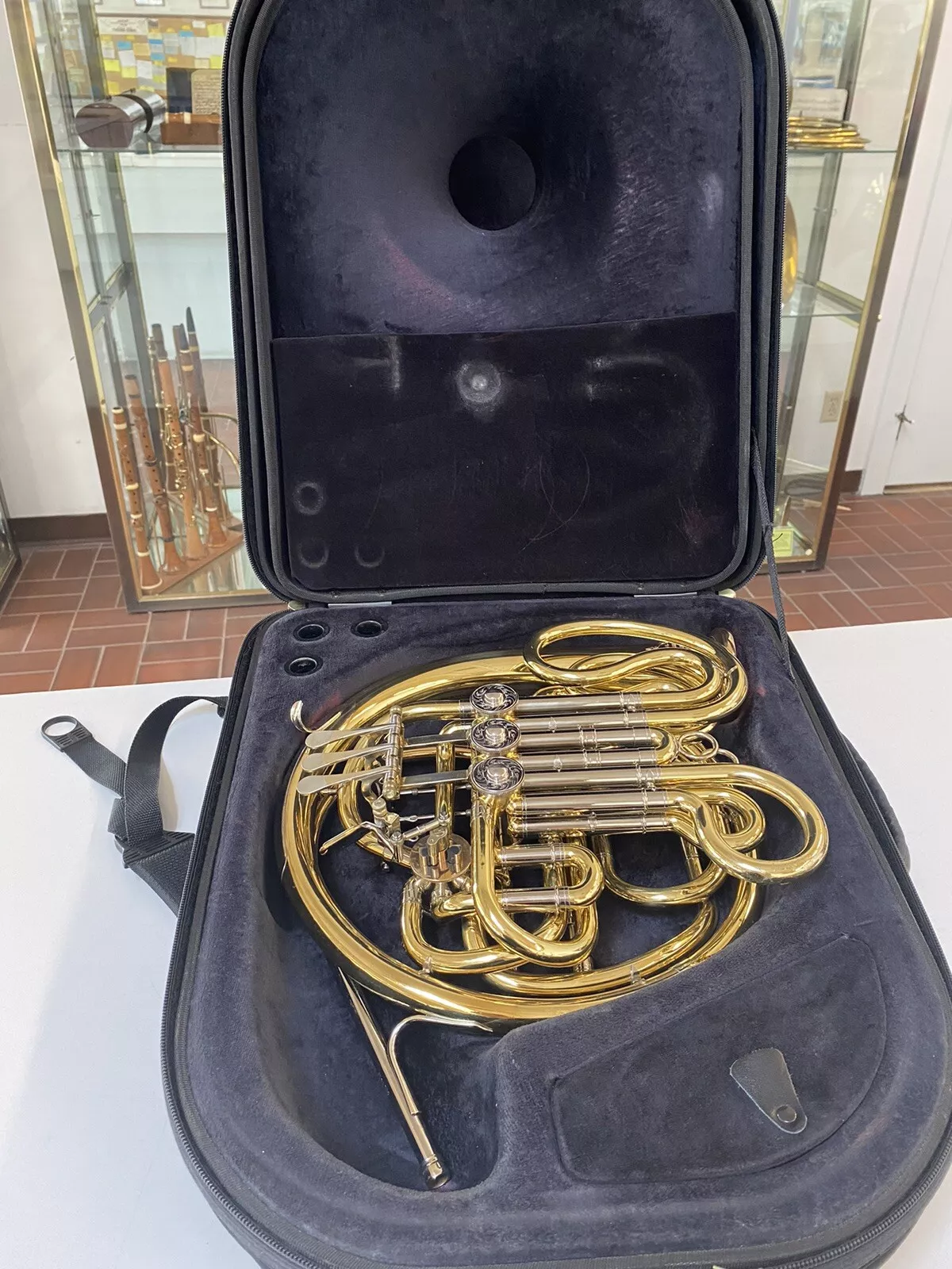 Used Alexander 103MAL Double French Horn in Yellow Brass;with Jakob Winter Case WBIC Main site
