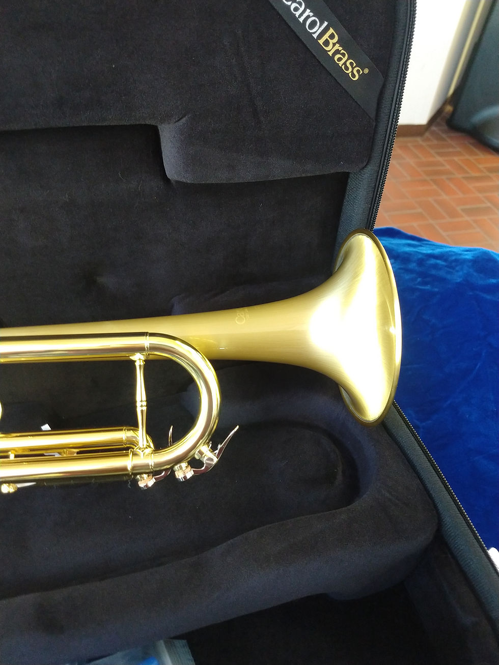 Thumbnail: New Carol Brass CTR-5000L-YLT-Bb-SLB Professional Bb Trumpet Satin Lacquer Bell