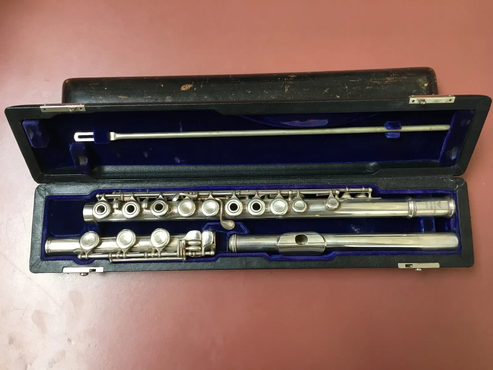 Vintage 1977 V.Q Powell Solid Silver Flute, Pre-Wasser; with Case