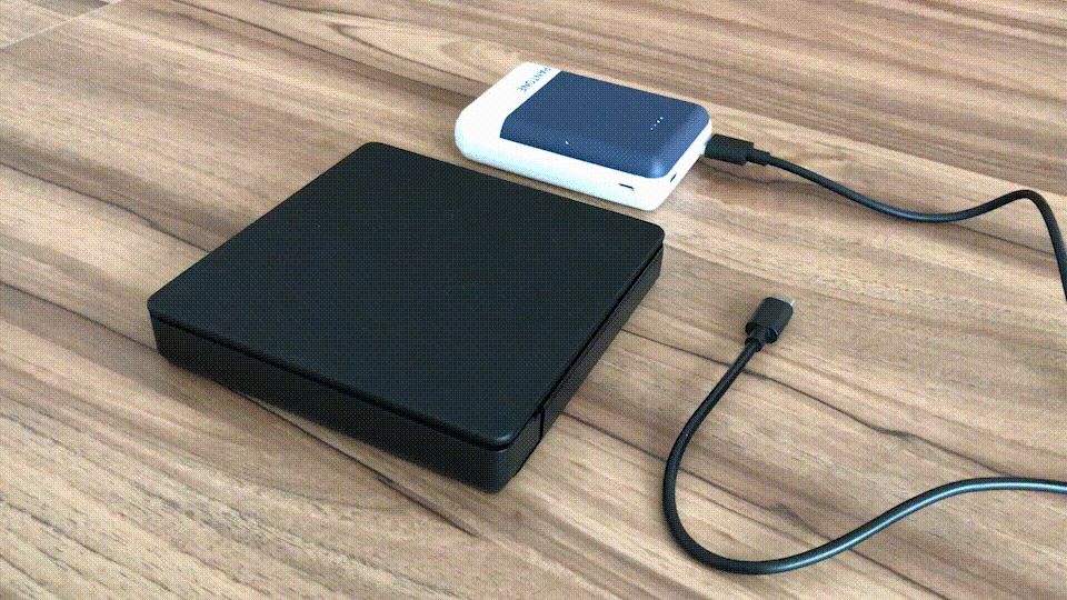 Type-C充電.gif