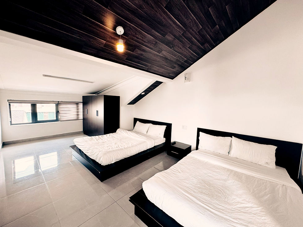 95a14d987a6cfb32a27d13_edited.jpg