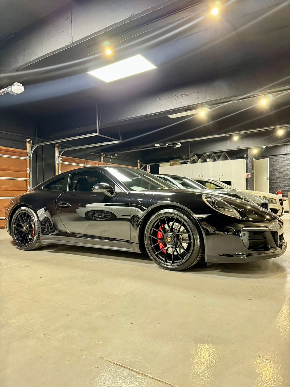 Thumbnail: Porsche 911 Carrera GTS 991.2 (Black)
