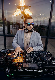 dj - welcome party