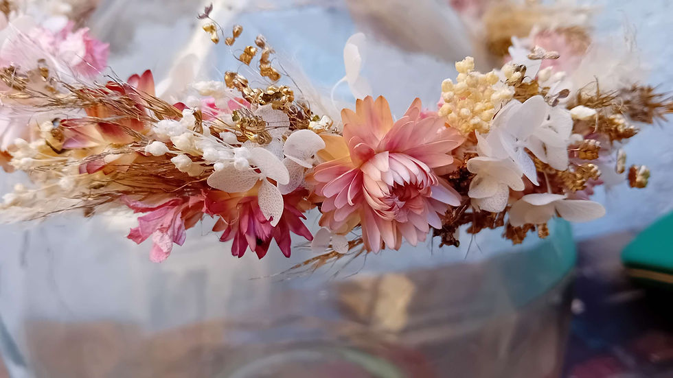 Miniature : Couronne fleurs séchées champêtre bohème rose blanc dorée chic pampa