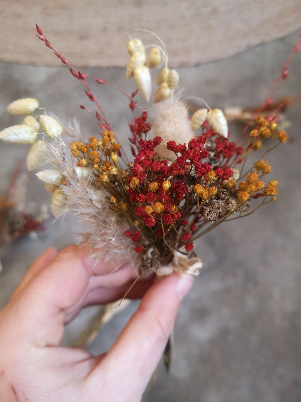 Miniature : Lot de 50 petits bouquets fleurs séchées mignonnettes fleuries terracota 