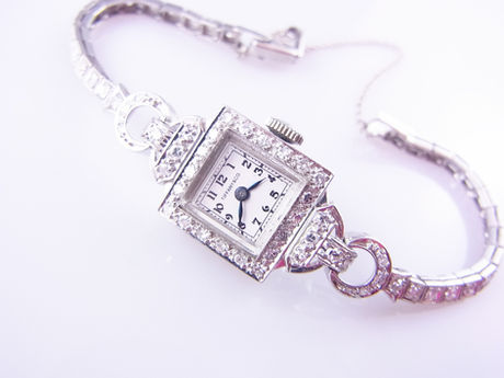 ティファニーのアンティーク時計を読み解く愉しみ