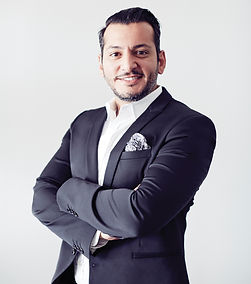 Dawood Headshot.jpg