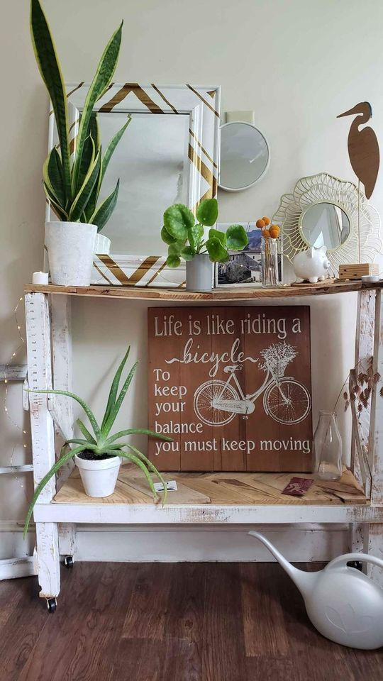 Craft_pallet shelves