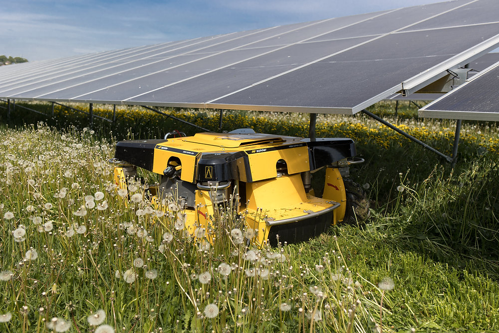 Solar Panel Mower Why Fully Autonomous Mowers Often Fall Short in Solar Parks
