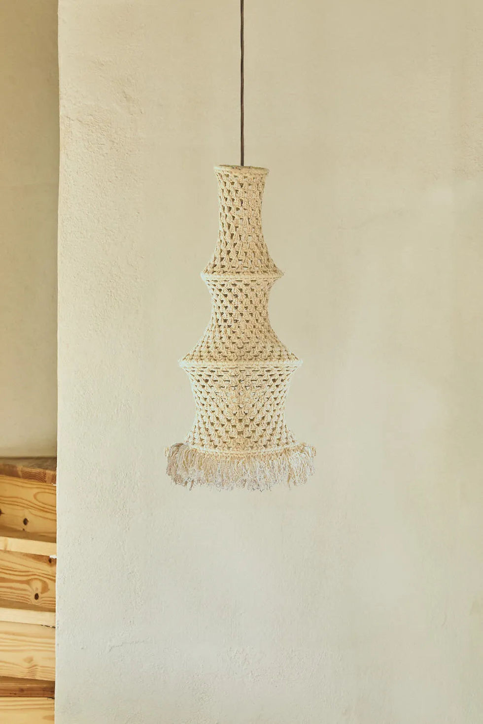 Miniature : SUSPENSION EN CROCHET ECRU • calma house