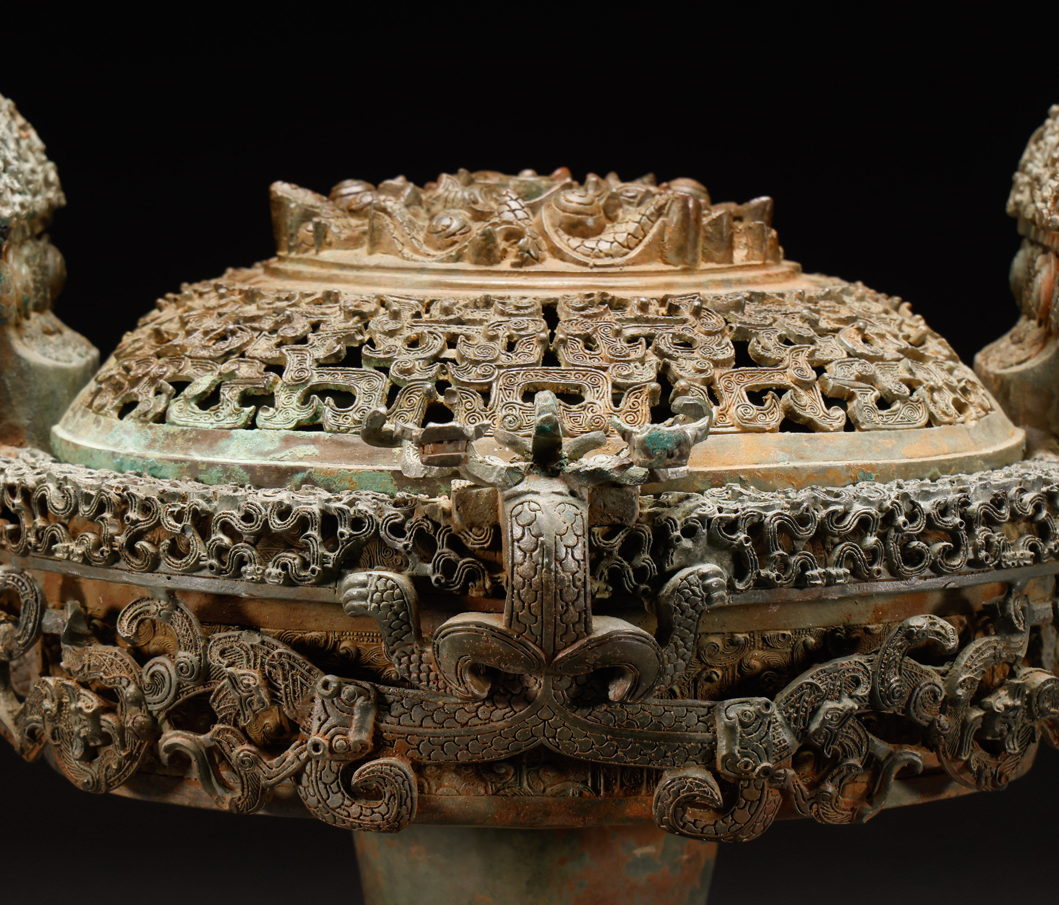Elaborately Pierced Bronze Ritual Vessel, Pre-Ming Style