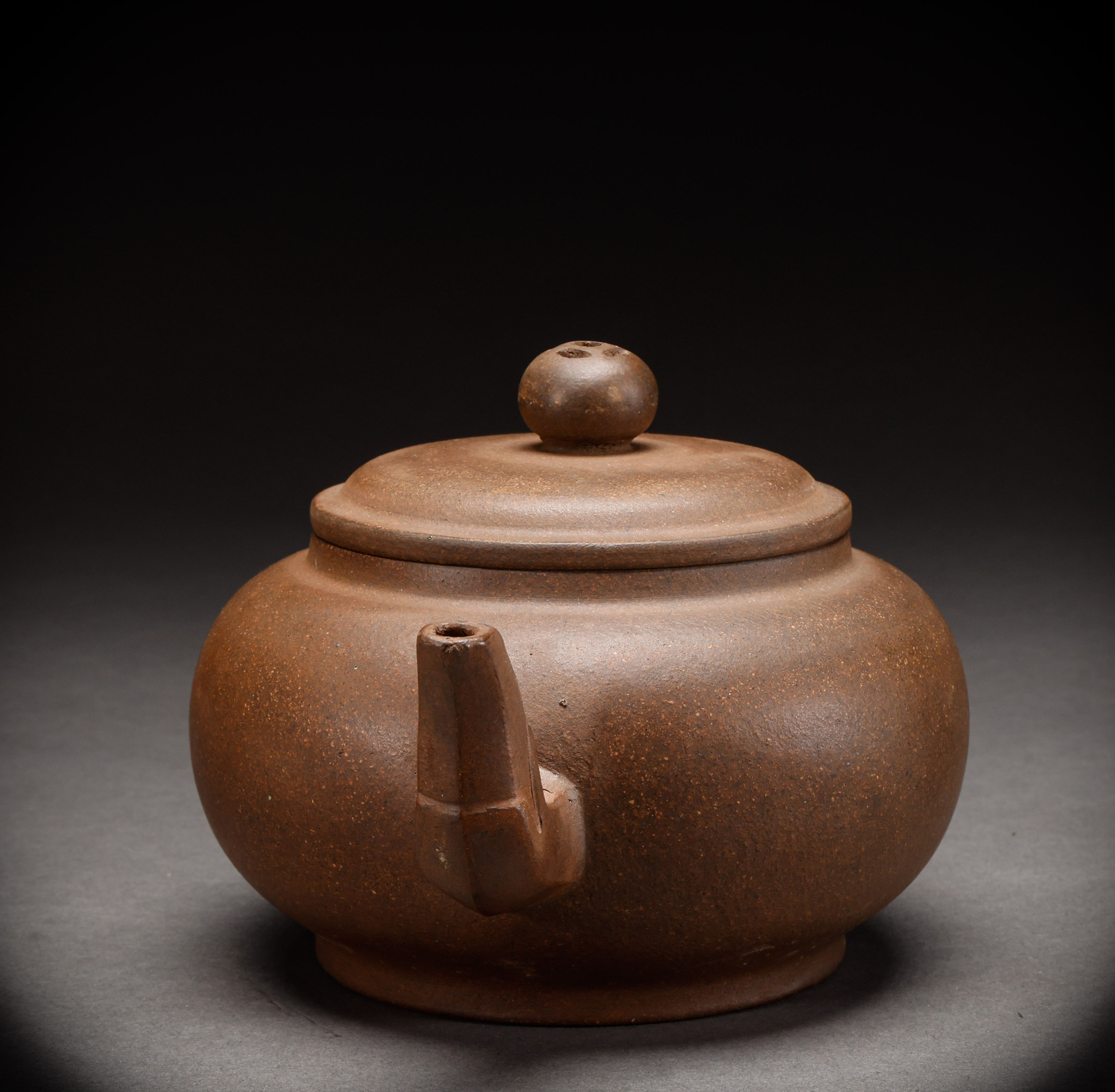 Yixing Zisha Teapot, Late Qing–Republic Style