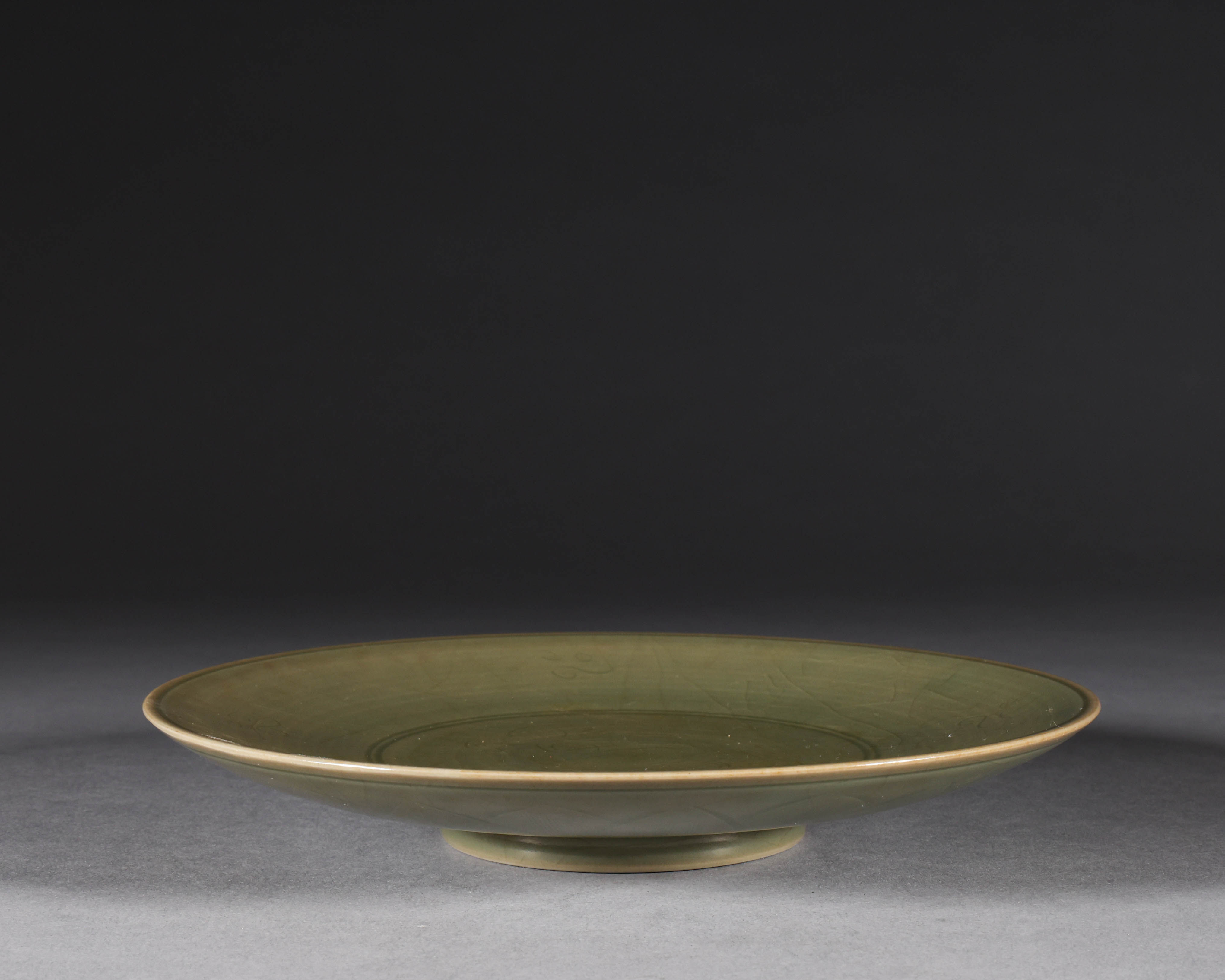 Longquan Celadon Dish, Pre-Ming Style