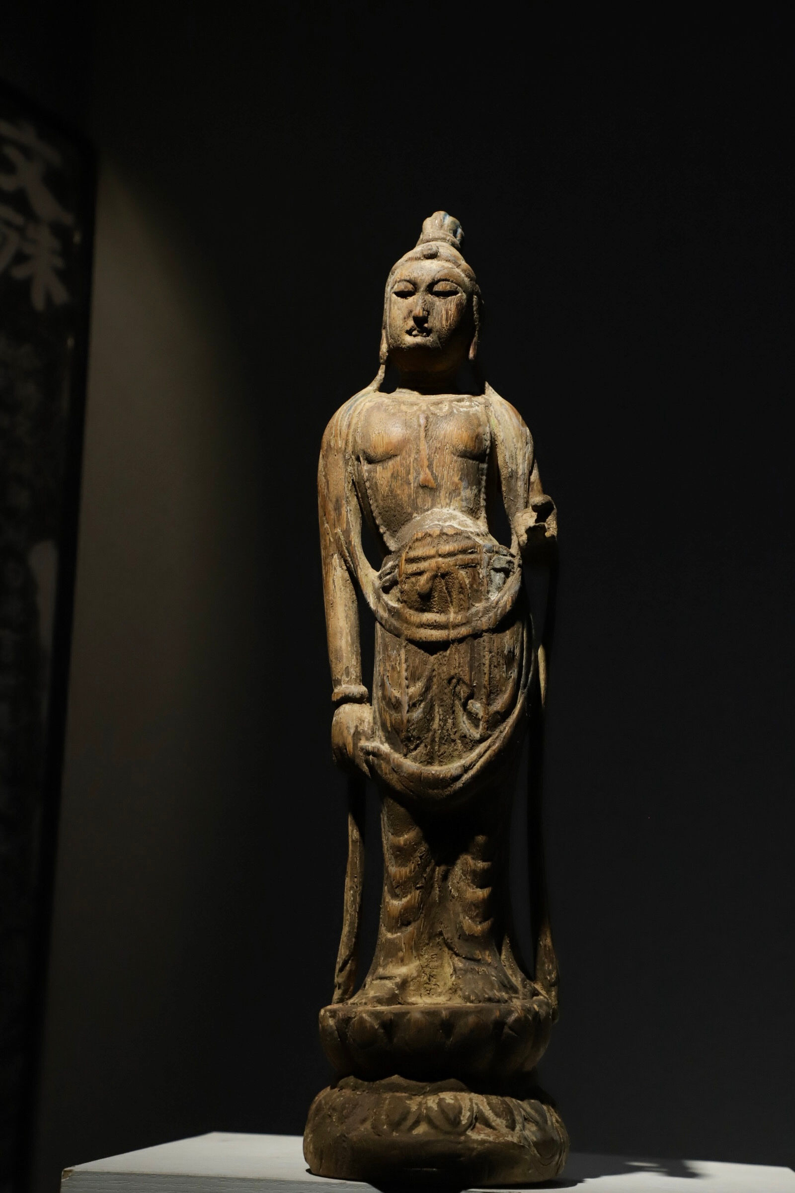 Wooden Figure of Guanyin, Pre-Ming Style