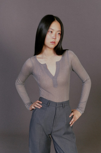 トップス JOHN Grey Knit Slash Long Sleeve Top Grey Knit Slash Long Sleeve Top | NHOJ