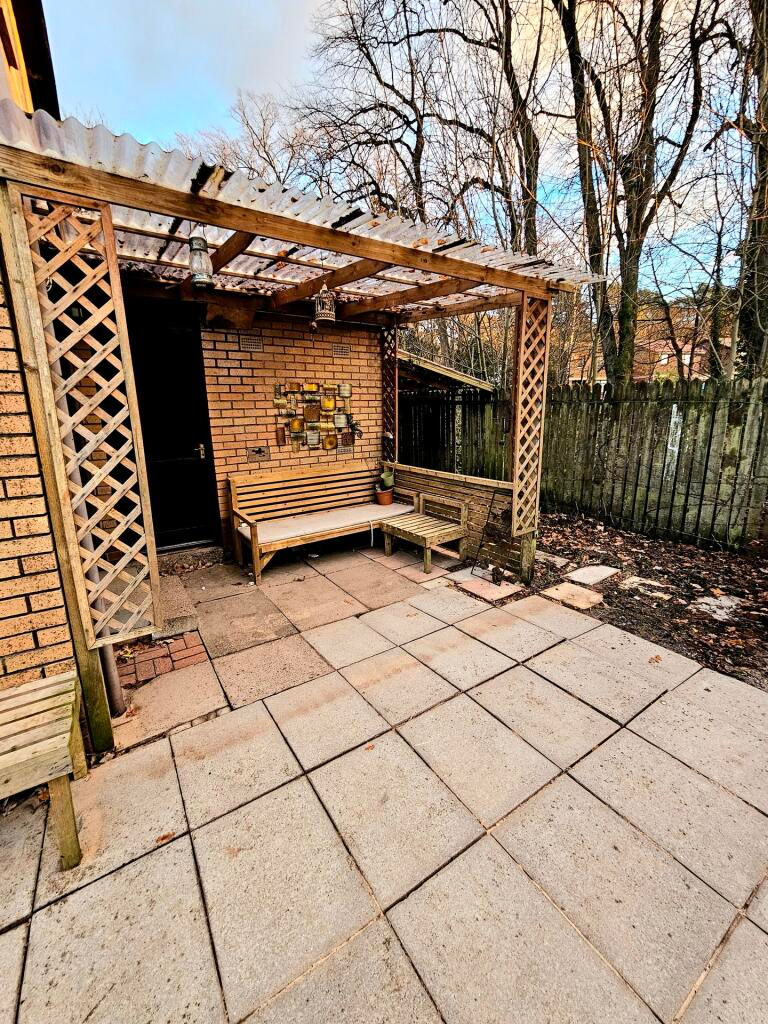 Thumbnail: Oakridge Crescent, Paisley