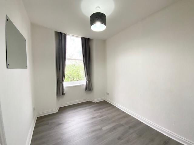 Thumbnail: 5, Forbes Place, Paisley, Renfrewshire