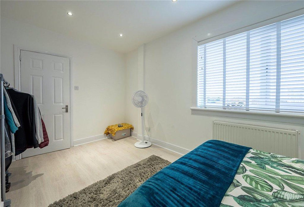 Thumbnail: Craigielinn Avenue, Paisley