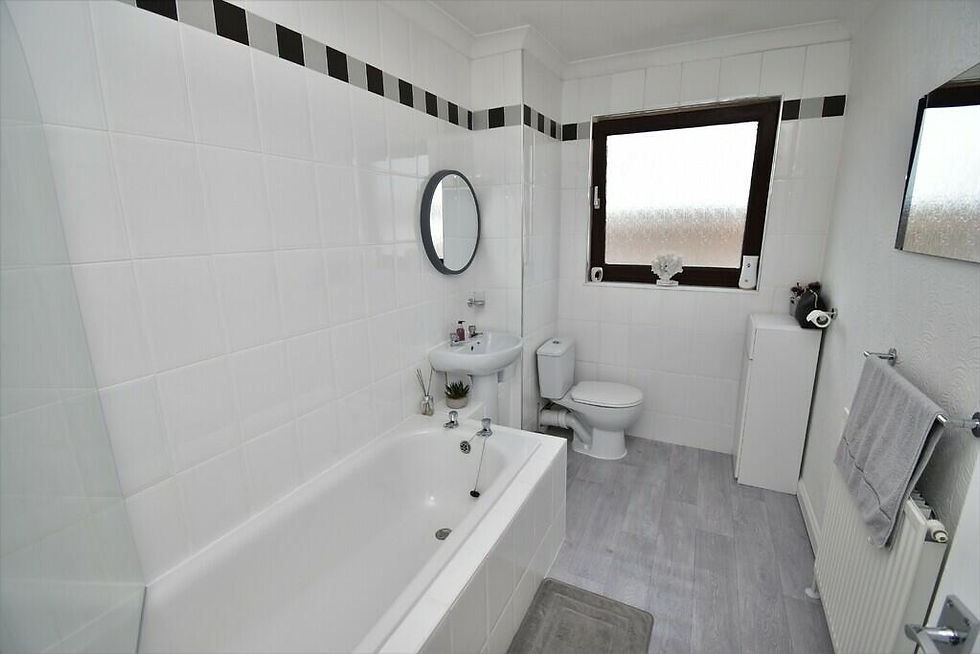 Thumbnail: 10F Elizabethan Way, Renfrew