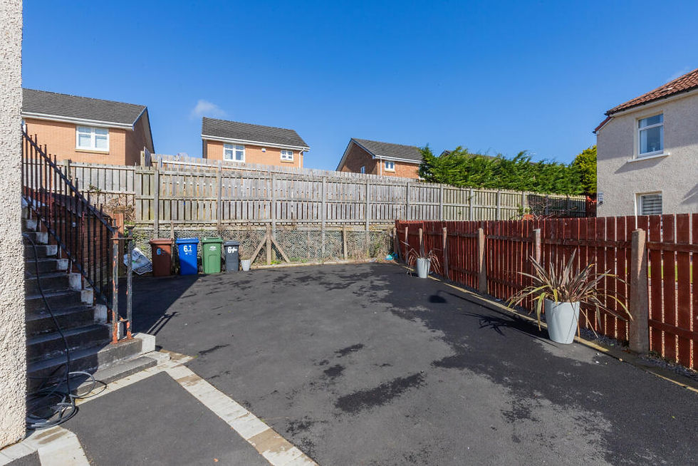 Thumbnail: Windsor Crescent, Paisley