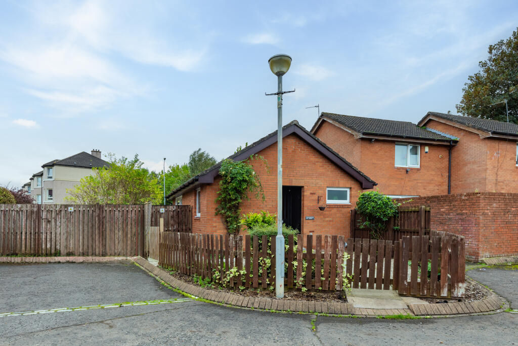 Elderpark Grove, Glasgow, Renfrewshire