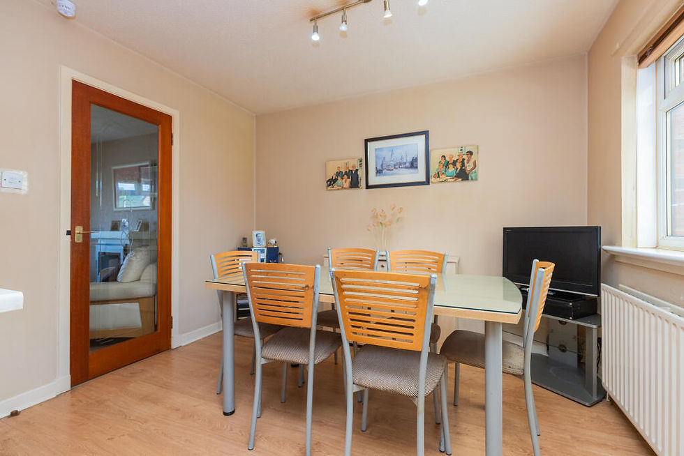 Thumbnail: Whitesbridge Avenue, Paisley, Renfrewshire