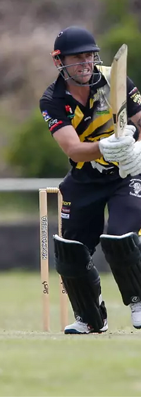 Justin Lynch batting