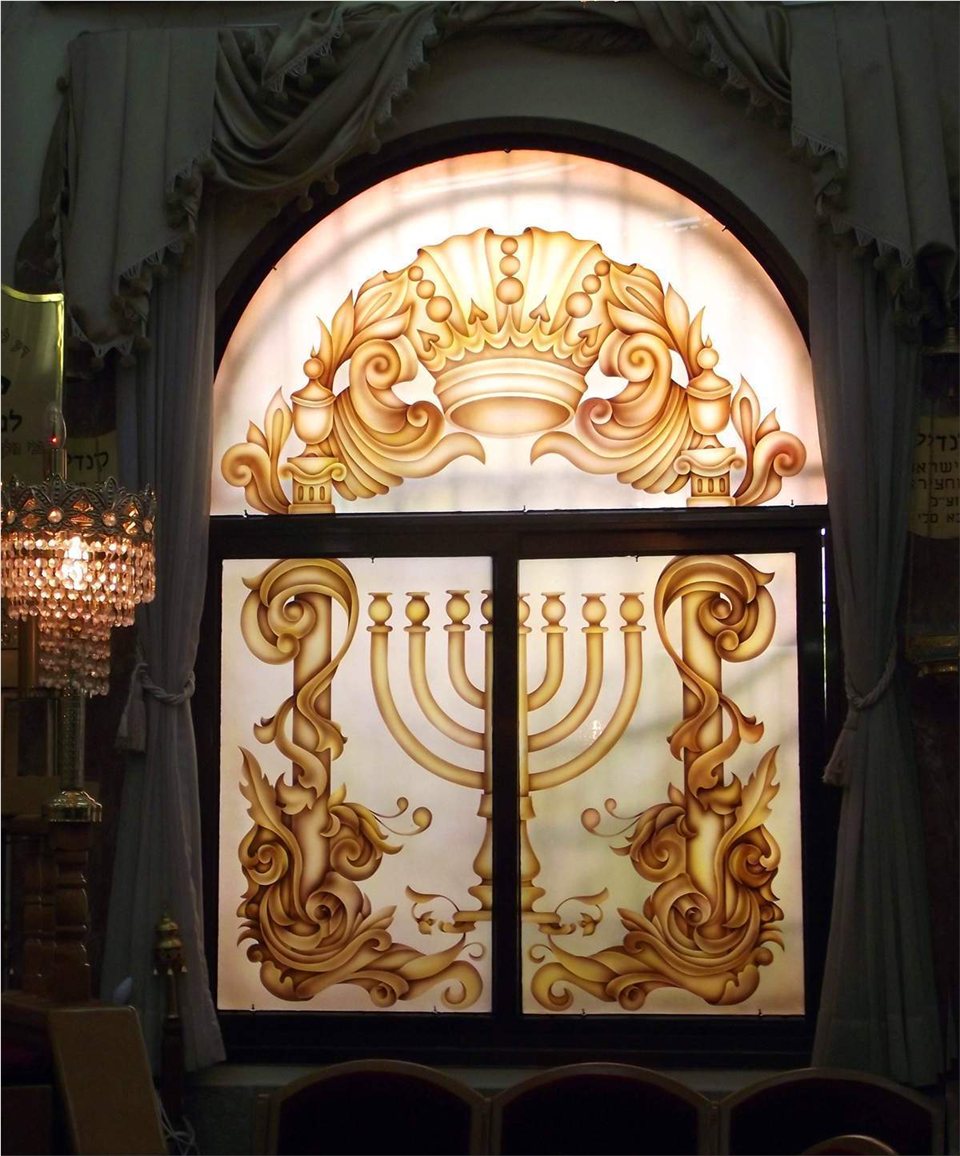 ויטראזים לבתי כנסת