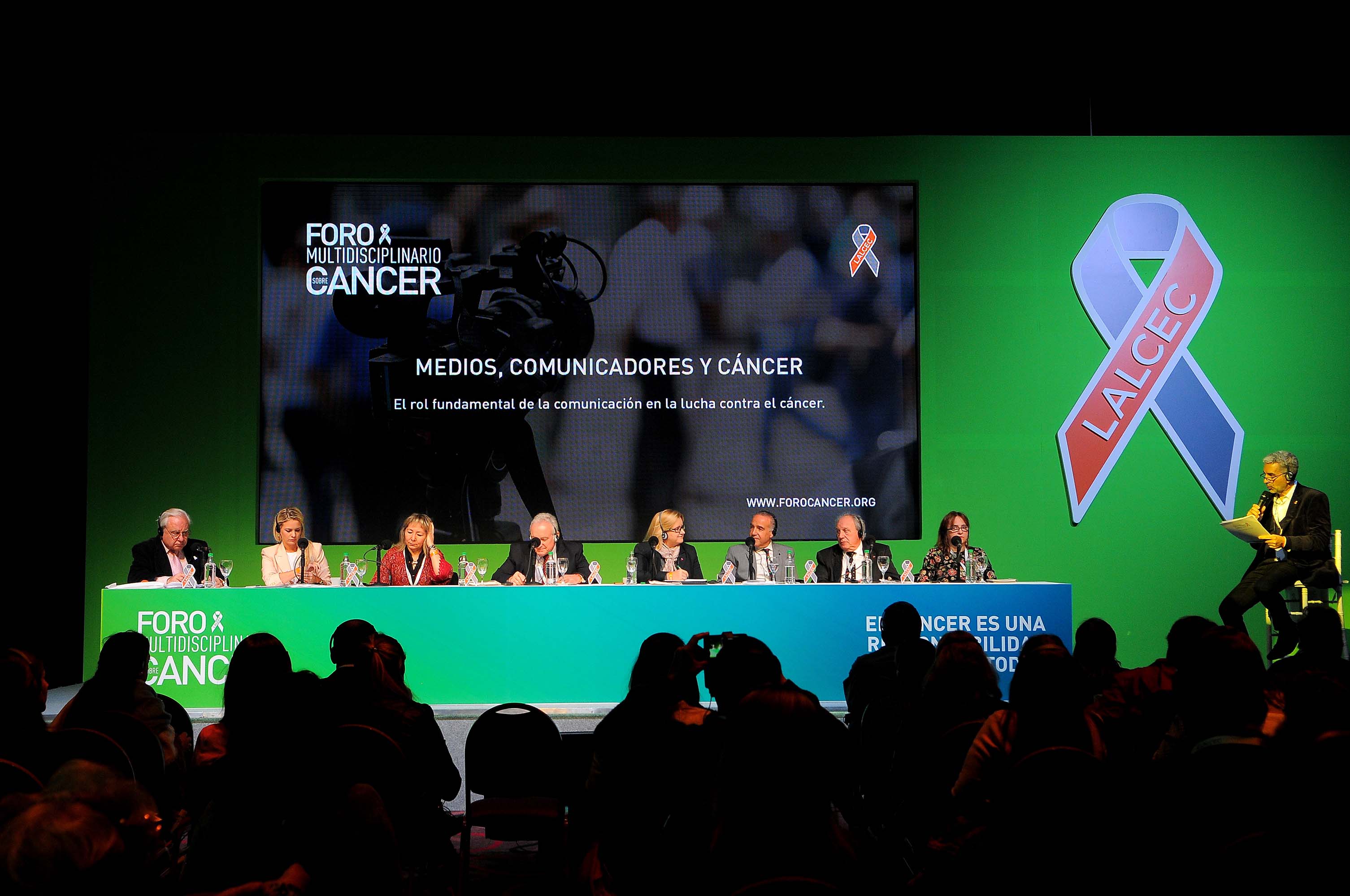 Medios, comunicadores y Cáncer