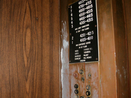 5 indicadores de que o elevador precisa de MODERNIZAÇÃO