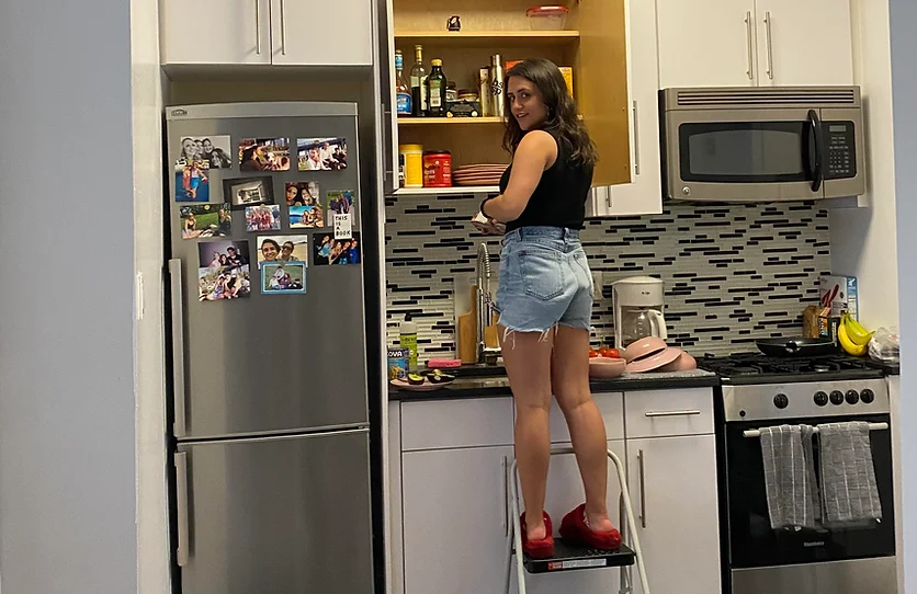 juliashort.webp