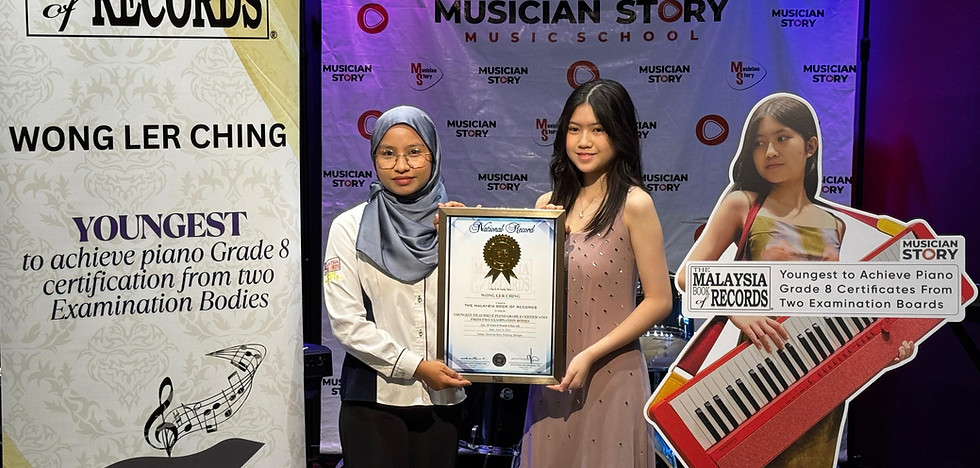 Malaysia Book Of Records Piano