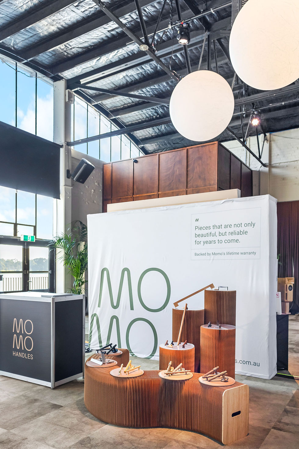 ArchiPro-HDE-Melb-MomoHandles2.jpg