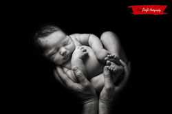 sm_V8A5981bw