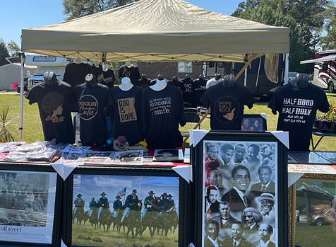 Gullah Vendor Urban Arts Merchandise.jpg