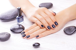 手入れの行き届いた釘