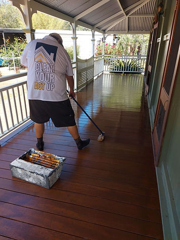 clean your act up decking oiling staining resurfacing