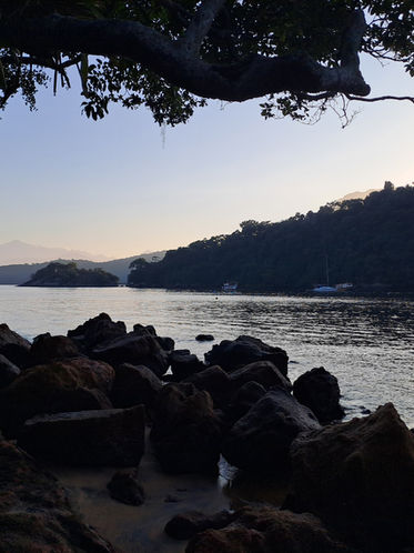A Bruxa da Praia do Matariz – Ilha Grande