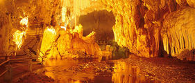 Caverna do Diabo: O Abismo dos Mistérios Submersos e Fantasmas de Eldorado