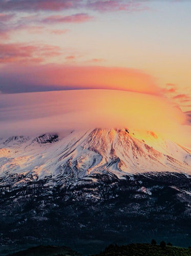 Monte Shasta: A Montanha Mística e o Continente Perdido de Lemúria
