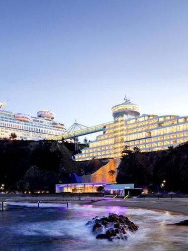 Navio nas Alturas Sun Cruise Resort & Yacht