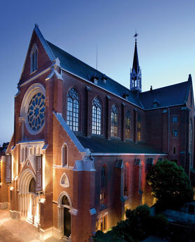 Hospede-se em uma Antiga Igreja: Martin’s Patershof Church Hotel