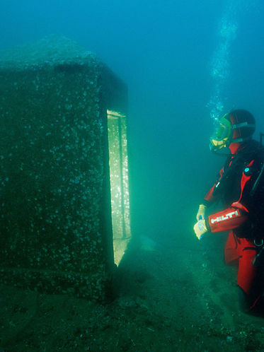 Cidade Submersa de Thonis-Heracleion (Em português: Heráclio)
