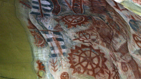 Painted Cave & Flauta Fantasmagórica 