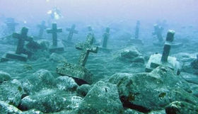 Cemitério Submerso Sunke & Eternos Moradores - Ilha de Camiguin 