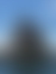 Farol à Venda com Eternos Moradores