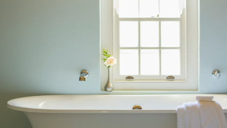 luxury-bathroom