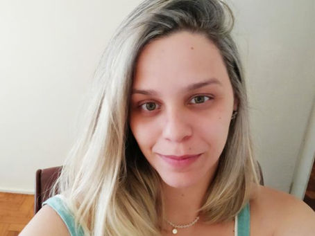 Curadoria de Renata Fernandes